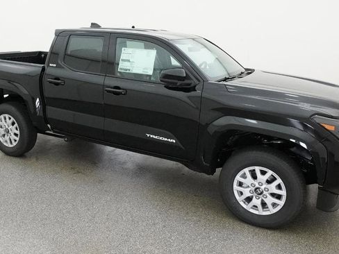New 2026 Toyota Tacoma SR5 AWD/4WD image 15