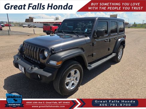 Used 2022 Jeep Wrangler Unlimited Sport AWD/4WD image 3