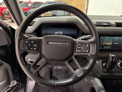 Used 2024 Land Rover Defender 110 X-Dynamic SE image 11