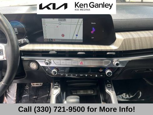 Certified 2024 Kia Telluride SX w/ Towing Package AWD/4WD image 36