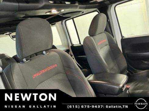 Used 2019 Jeep Wrangler Unlimited Rubicon w/ Steel Bumper Group AWD/4WD image 22