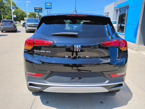 Used 2024 Buick Encore GX Preferred w/ Comfort Package FWD image 8
