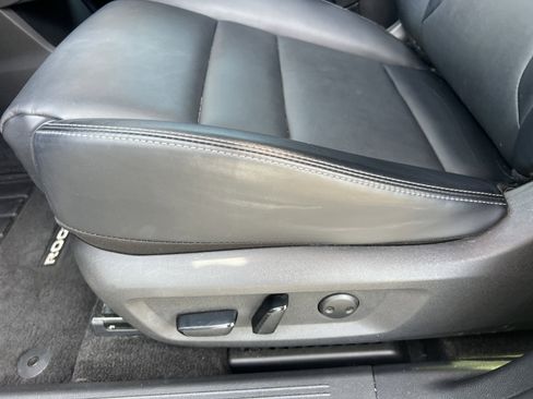 Certified 2023 Nissan Rogue SV w/ SV Premium B Package FWD image 22