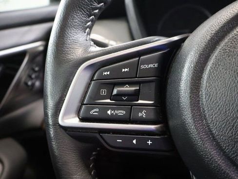 Certified 2025 Subaru Outback Limited image 18