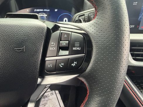 Used 2025 Ford Explorer ST image 38