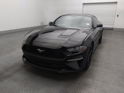 Used 2018 Ford Mustang Coupe w/ Equipment Group 101A RWD image 15