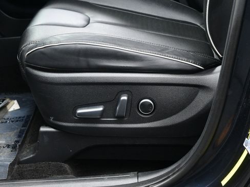 Used 2023 Hyundai Palisade SEL image 11