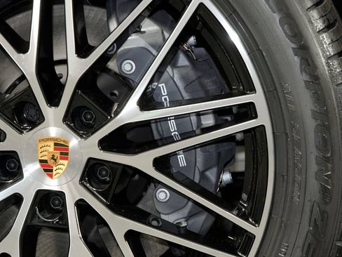 New 2026 Porsche Cayenne AWD/4WD image 14