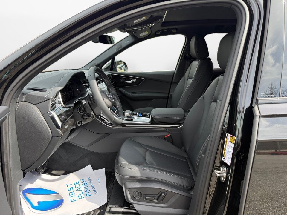 New 2026 Audi Q7 3.0T Premium Plus AWD/4WD image 9