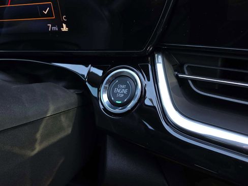 New 2026 Chevrolet Trax RS w/ Driver Confidence Package image 10