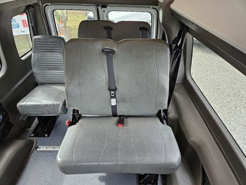 Used 2013 Ford E-350 and Econoline 350 Extended Super Duty w/ PWR Group RWD image 32