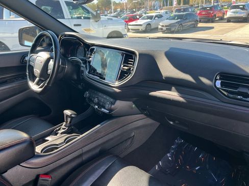 Certified 2023 Dodge Durango GT image 11