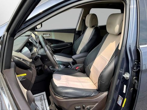 Used 2017 Hyundai Santa Fe Sport FWD image 20