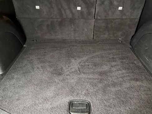 Used 2022 Jeep Grand Cherokee Laredo X image 24