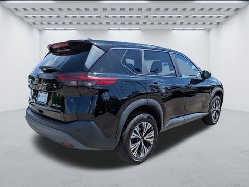 Used 2023 Nissan Rogue SV AWD/4WD image 4