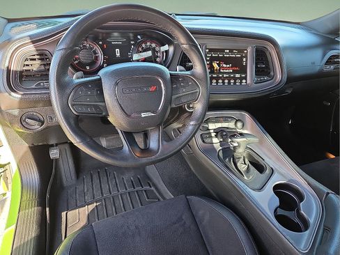 Used 2023 Dodge Challenger GT w/ Plus Package image 11