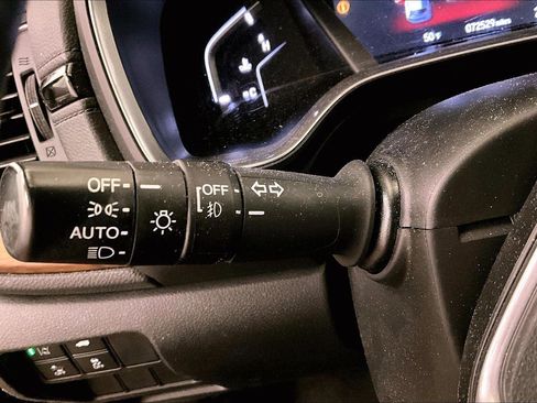 Used 2021 Honda CR-V Touring image 30