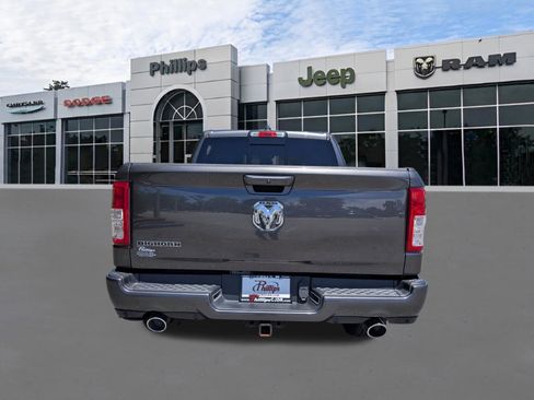 Used 2020 RAM 1500 Big Horn RWD image 4