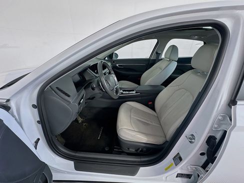 Used 2021 Hyundai Sonata Limited w/ Preferred Accessory Package FWD image 22
