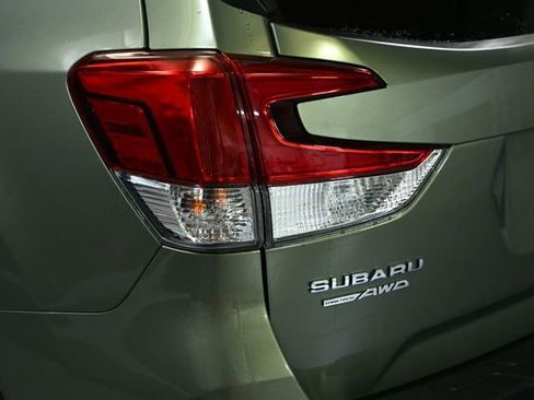 Used 2019 Subaru Forester Limited w/ Popular Package #3 image 18