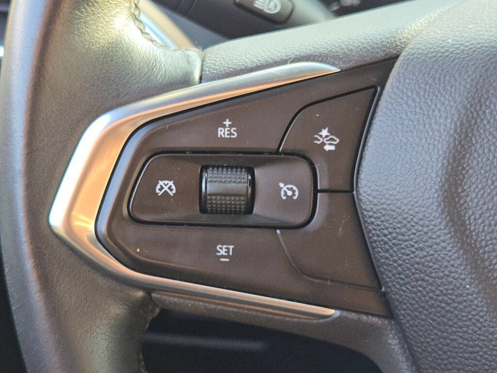 Certified 2021 Chevrolet TrailBlazer ACTIV w/ Convenience Package FWD image 33