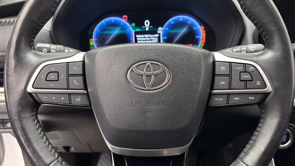 Used 2024 Toyota Grand Highlander AWD image 21