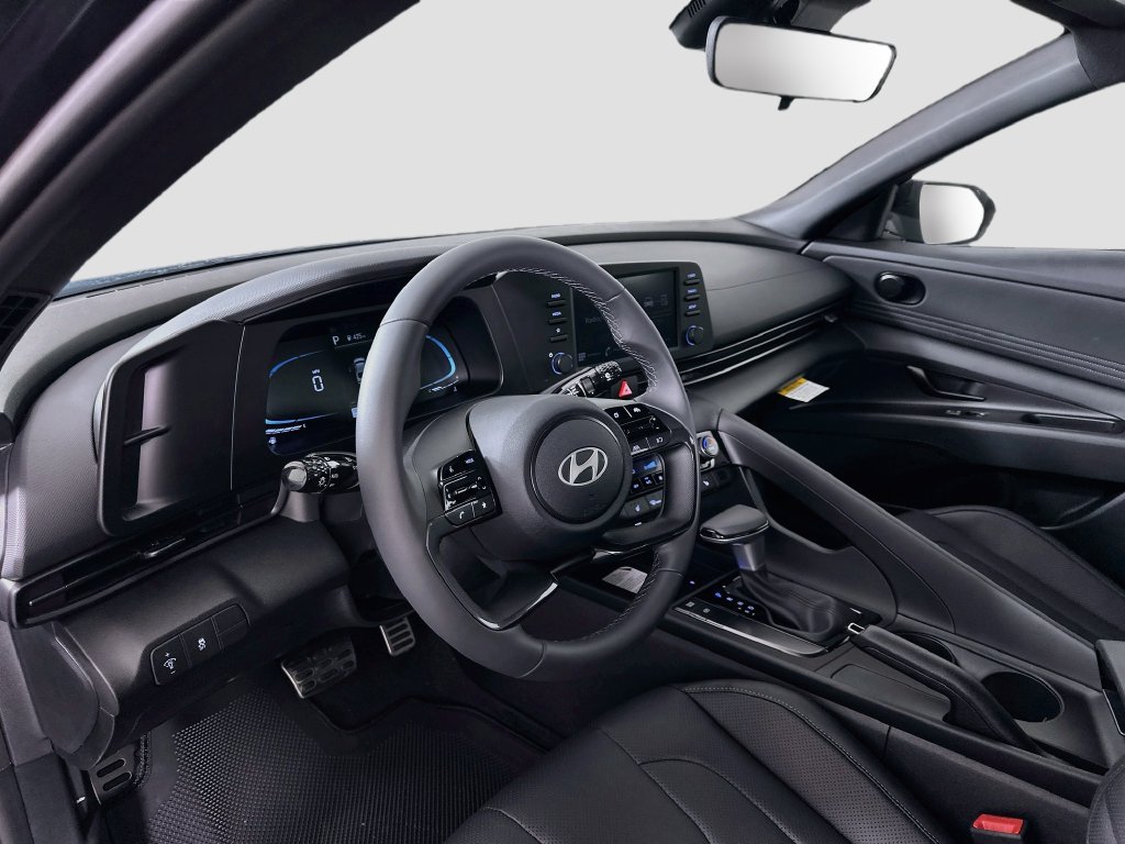 New 2026 Hyundai Elantra SEL Sport FWD image 9