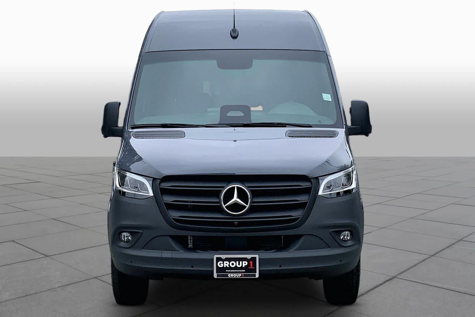 New 2026 Mercedes-Benz Sprinter 2500 image 3