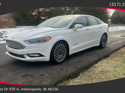 Used 2017 Ford Fusion Titanium image 1