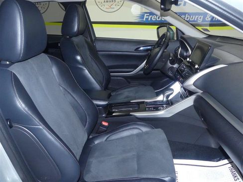 Used 2024 Mitsubishi Eclipse Cross SE AWD/4WD image 8