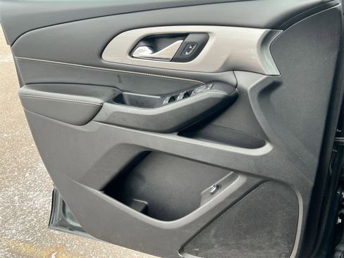 Used 2018 Chevrolet Traverse LT w/ LPO, Floor Liner Package image 30