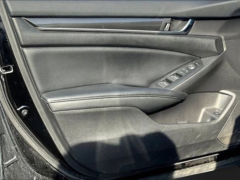 Used 2021 Honda Accord Sport Special Edition image 17
