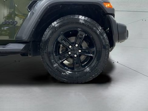 Used 2023 Jeep Wrangler Unlimited Sport AWD/4WD image 23