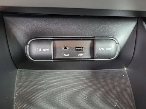 Used 2015 Kia Soul image 13