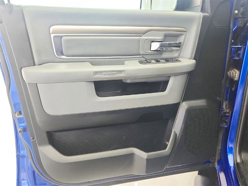 Used 2018 RAM 1500 Outdoorsman image 17