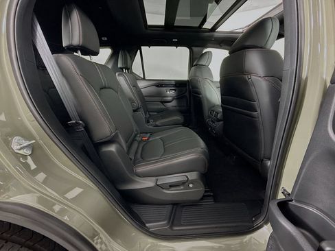 Certified 2026 Honda Pilot TrailSport image 28