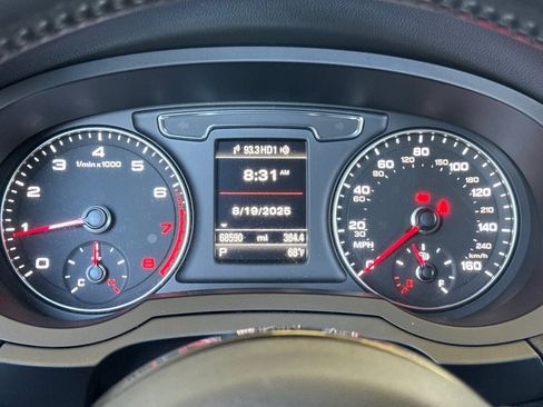 Used 2017 Audi Q3 2.0T Premium image 25