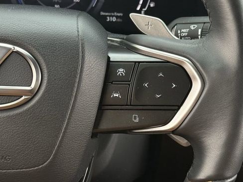 Used 2024 Lexus RX 350 w/ Technology Package image 14