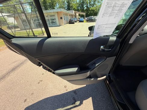 Used 2015 Kia Forte LX w/ Protection Package FWD image 20