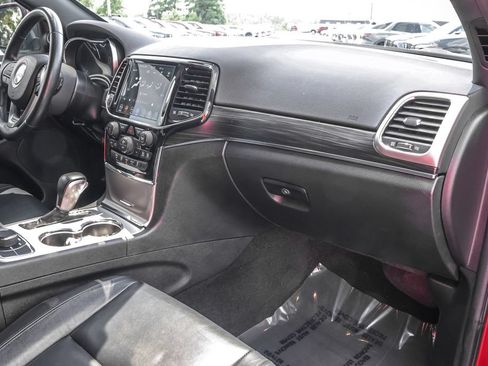 Used 2022 Jeep Grand Cherokee Limited w/ Tech Group AWD/4WD image 37