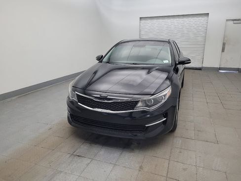 Used 2018 Kia Optima EX image 15