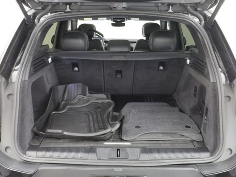 Certified 2026 Land Rover Range Rover Sport SE AWD/4WD image 18
