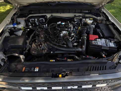 Used 2025 Ford Bronco Badlands AWD/4WD image 62