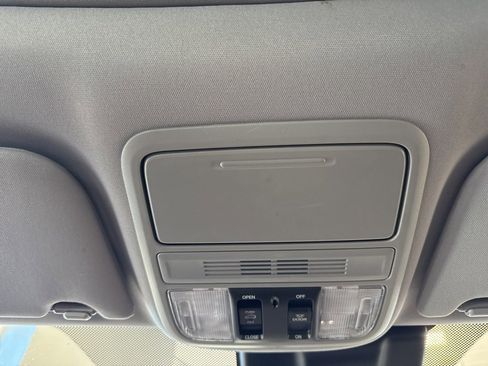 Used 2020 Honda Odyssey EX-L image 30