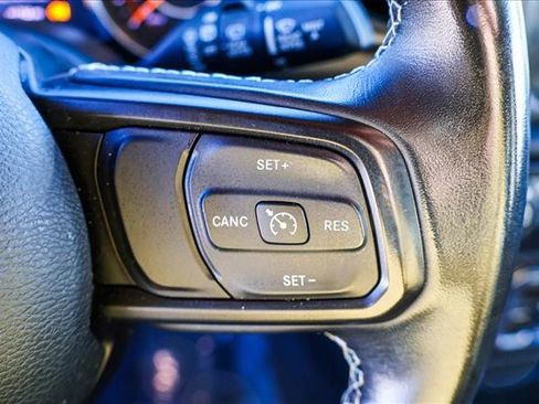 Used 2020 Jeep Wrangler Unlimited Sport image 15