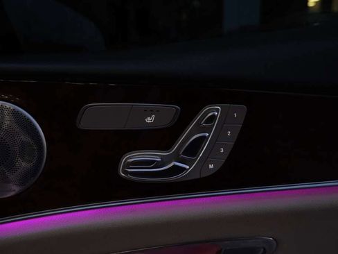 Used 2019 Mercedes-Benz E 300 4MATIC w/ Premium 1 Package image 35