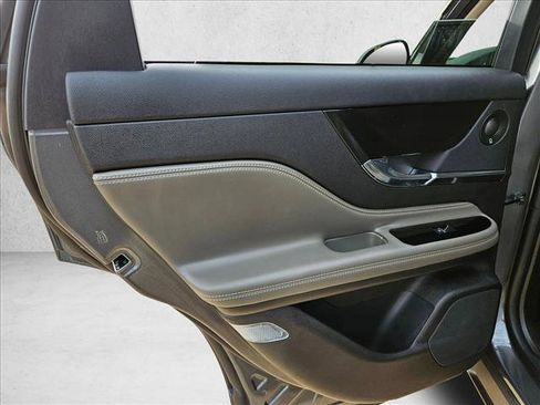 Used 2023 Lincoln Corsair Reserve w/ Equipment Group 202A image 21