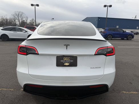 Used 2022 Tesla Model Y Performance image 6