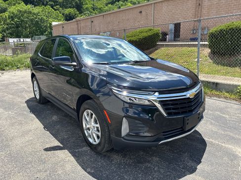 Used 2023 Chevrolet Equinox LT AWD/4WD image 10
