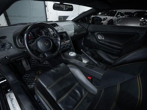 Used 2011 Lamborghini Gallardo LP 560-4 AWD/4WD image 18